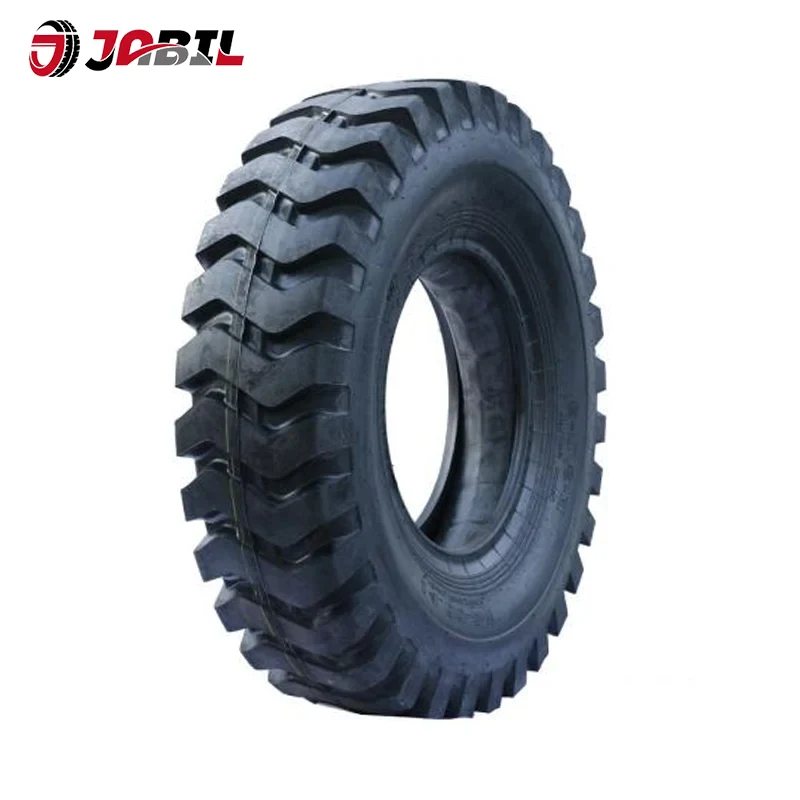 ठूला मुम्पर टायरहरू ठूला मुम्पर टायरहरू