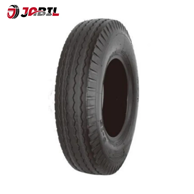 हल्का ट्रक र बस टायरहरू हल्का ट्रक र बस टायरहरू